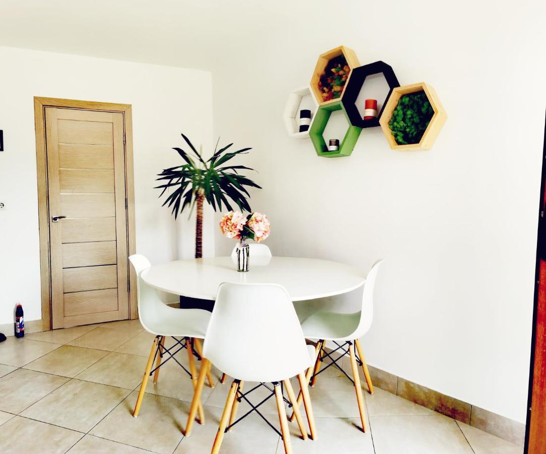 Apartament Daria Тыргу-Окна Экстерьер фото