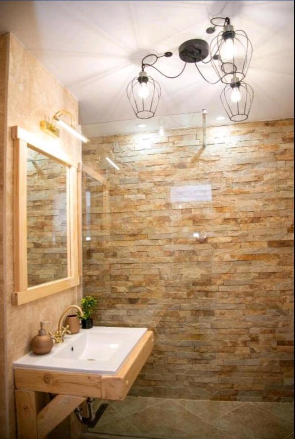 Apartament Daria Тыргу-Окна Экстерьер фото